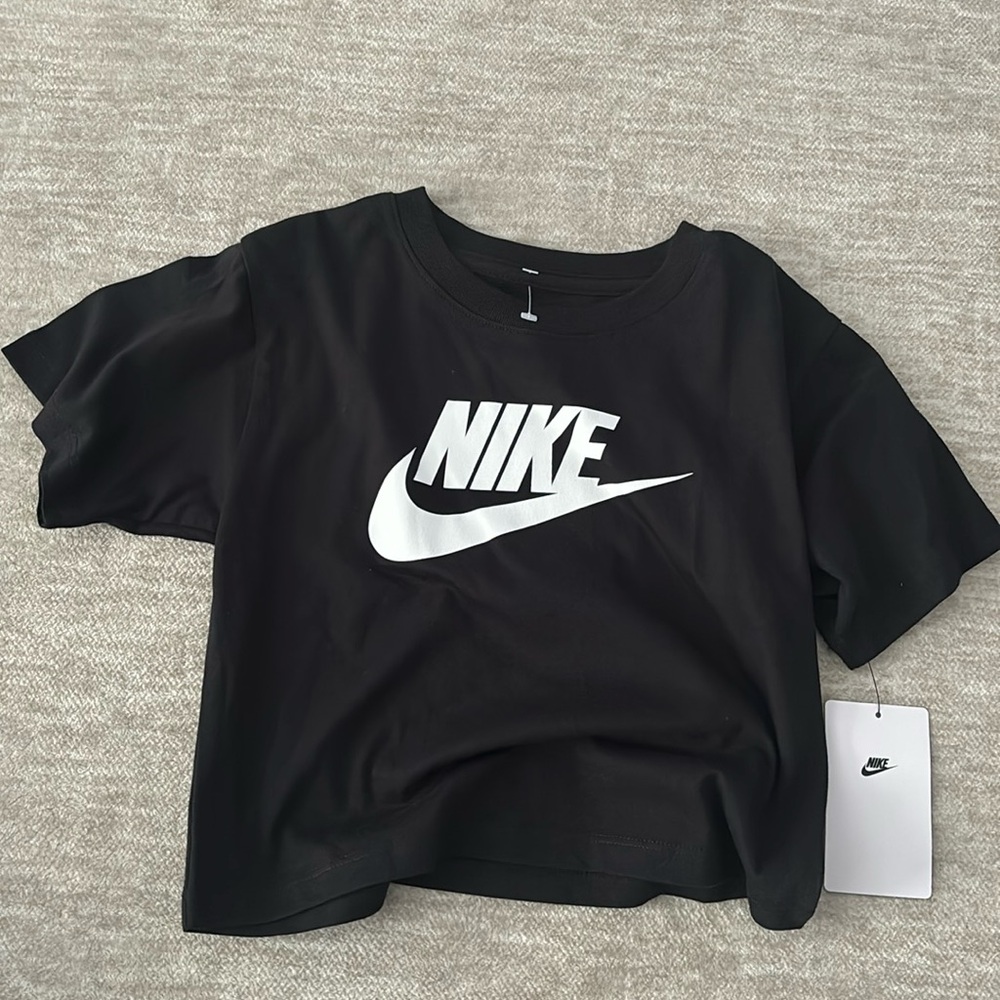 Small 4/5 crop top
